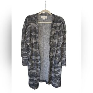 French Laundry Black and Gray Camo Waffle Knit Open Duster Cardigan Soft Medium